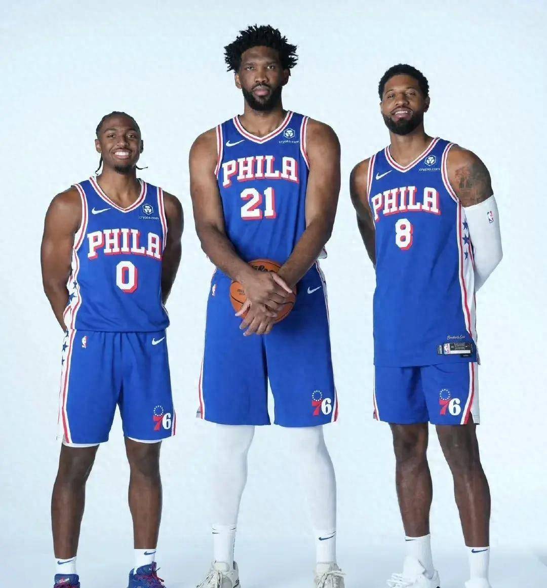 76人完胜灰熊,德罗赞统治全场 76人完胜灰熊,德罗赞统治全场