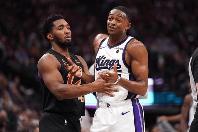 北京队险胜天津队，福克斯状态火热