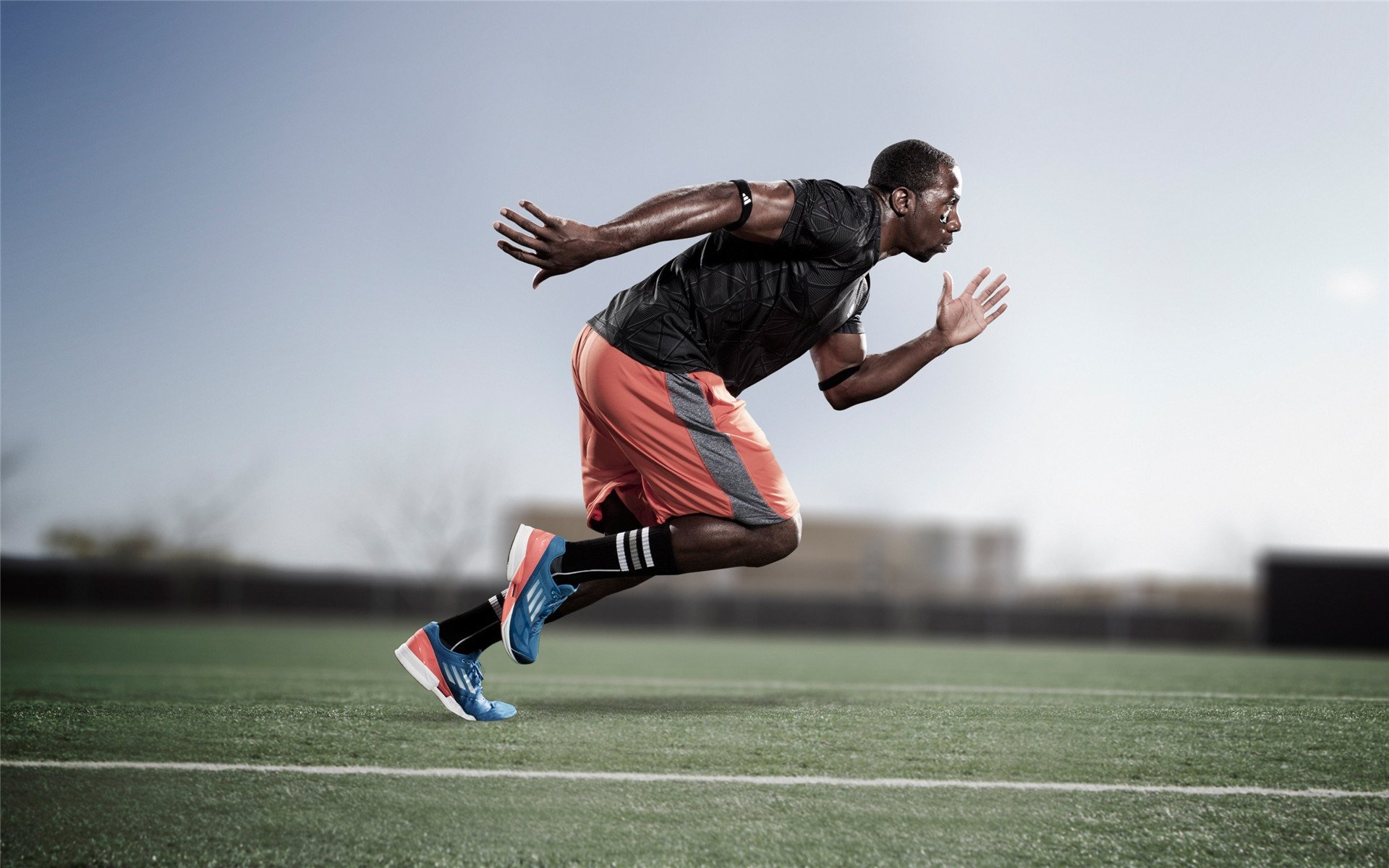 爱德华兹爆发之夜,当NBA级防守降临CBA赛场