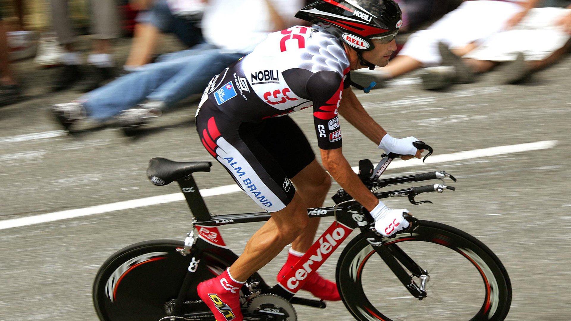 锡安爆发撕裂篮网,独行侠绝境逆袭背后的篮球哲学